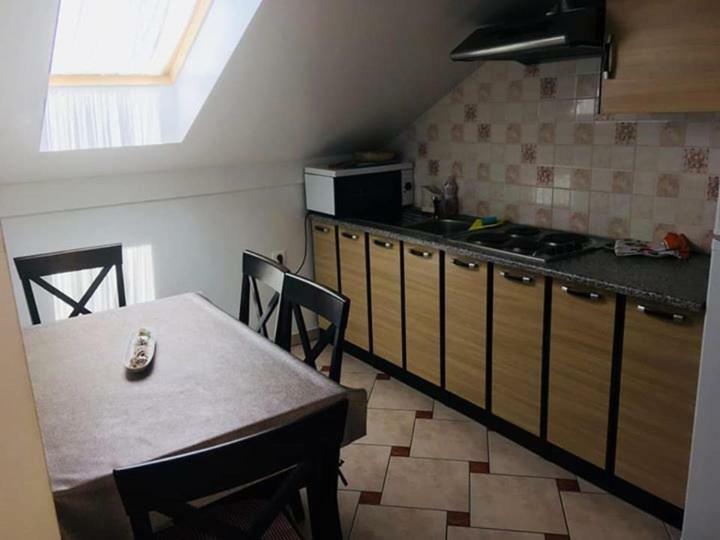 Apartmani Djura Selce Bagian luar foto