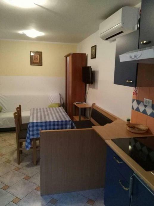 Apartmani Djura Selce Bagian luar foto